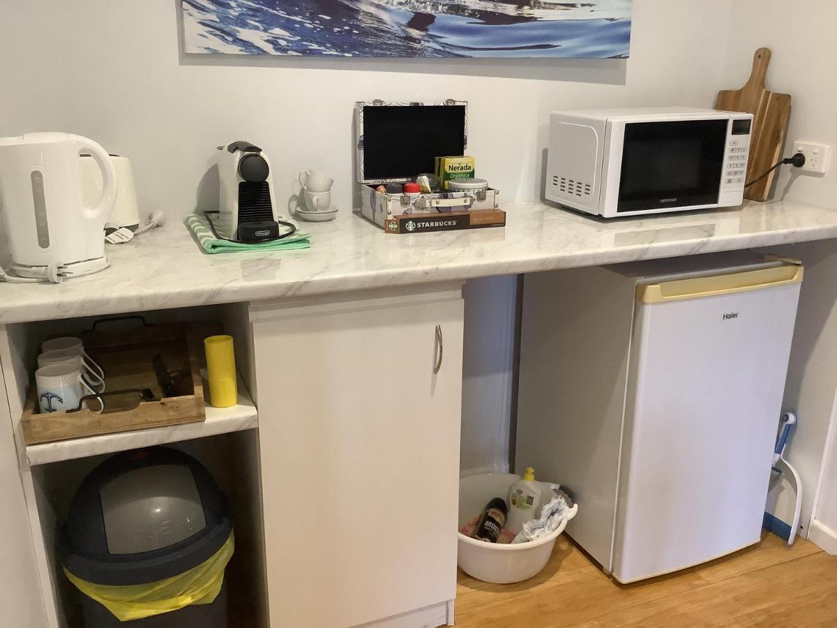 Oceanview Apartment Airlie Beach Bagian luar foto